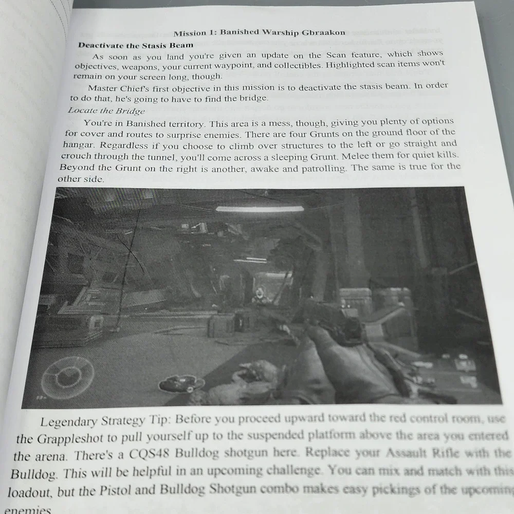 Halo‎ Infinite: Complete Guide- Rare Book Van Putnam 2022 - ISBN: 9798413381373